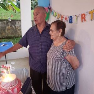 Meet your Posher, Elizabeth